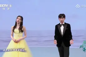 汪苏泷、周洁琼《起风了》，青春不散视频封面
