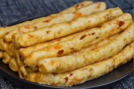 燕麦片最好吃的做法，比油条简单，连吃5天都不腻，松软又香甜视频封面