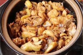 广式啫啫鸡家庭做法，以后再也不用去饭店吃了，镬气足味道够香视频封面