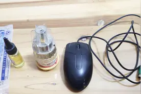 【IT常识】简单修复鼠标按键不灵，滚轮问题。视频封面