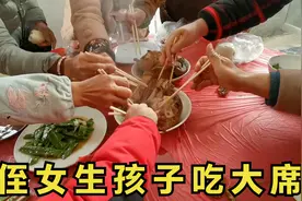 侄女生孩子大摆宴席，看看娘家给宝宝拿些啥礼品，你们有这风俗吗视频封面