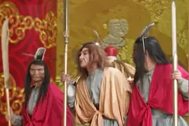 亢金龙的角可以钻透弥勒佛的金铙，不愧是二十八星宿排行第一