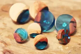 理工男另类浪漫，送女友创意树脂耳环