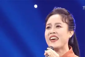 走过黑夜就是黎明！刘璇演唱《天边有颗闪亮的星》，满满正能量