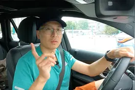 奔驰新GLC将至，说点大实话：老GLC怎么样？值得抄底吗？视频封面