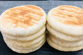 面粉加酒酿，手把手教你做酒酿饼，柔软筋道，越嚼越香，酒香十足视频封面
