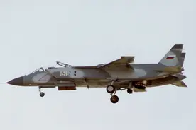 垂直起降战机"自由式"YAK-141 曾打破垂直起降战斗机多项世界记录视频封面