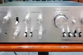 先锋PIONEER SA8900功放，采用金封管并联OCL电路，声音甜美通透视频封面