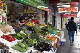 跟着镜头逛逛悉尼哈尔顿琳琅满目的商店街，感受活力氛围！视频封面