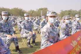 尚雯婕为中国女兵唱《木兰诗》 致敬！视频封面