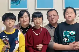 宝妈晒9岁龙凤三胞胎，3人体型性格差异大：最重105斤最瘦的45斤视频封面