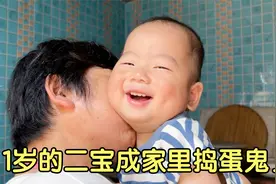 静静家二宝成家里捣蛋鬼，婆婆做的工人餐咋样？自家老母鸡安排上视频封面