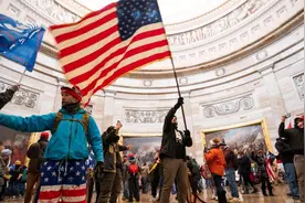 美国国内当前社会严重分裂，对外依然要维持“世界霸主”形象视频封面