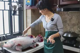 当地人都不敢吃的变异龙趸，表嫂花870买来品尝，味道太棒了