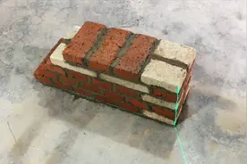 24墙墙角，三丁一顺比三顺一丁砌法，哪种整体性好？三一砌法施工视频封面