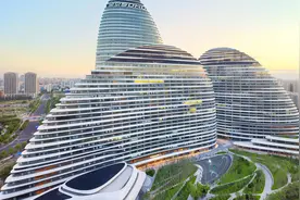 北京和鸟巢央视大楼齐名的建筑，很多韩国人在这边居住视频封面