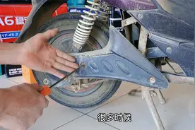 螺丝锈死拆不下，可以试试这方法！简单易学快速搞定视频封面