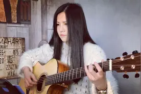 经典老歌吉他指弹《白桦林》视频封面