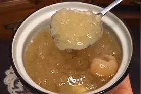 煮银耳牢记5个小窍门，20分钟快速出胶，软糯香甜，满满胶原蛋白