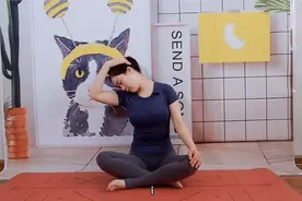 每天10分钟，告别猥琐斜方肌！养成少女背，get直角肩天鹅颈！