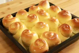 吃货最光荣：超好吃的蜂蜜小面包做法，金黄酥脆，2盘不够吃视频封面