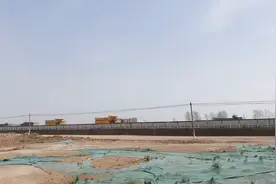 国道改线占了农民的地，一亩地会赔多少钱？你觉得这个价中不？视频封面