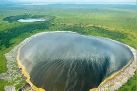 非洲都干旱？这里被称为高原水乡，从来不缺水！视频封面