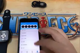 华强北“智障”手表拿货只要一百块，外观山寨S6，到底有多秀？视频封面