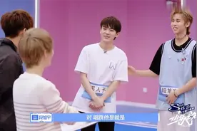 少年：郭敬明韩宇突袭，《失控》练习室，郭敬明劝陈一辰多吃点