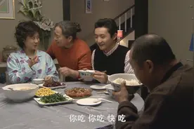 影视：儿媳肚里怀上孙子，婆婆豁出去哄着儿媳，儿子也得靠边站视频封面