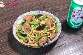 面条最好吃的做法，我每周必做，每次做一大锅吃个精光，百吃不厌视频封面