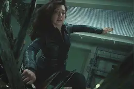 《神盾局特工》56岁的华裔动作女星，动作依然矫健，魅力不减当年视频封面