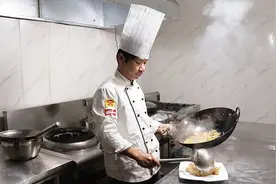 炒馒头怎么做才好吃？厨师长教你几个小技巧，原来做法这么讲究