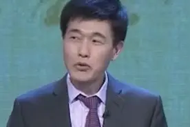 震惊！我国高三学生视力不良达到89%，位居世界第一丨健康视频封面
