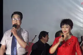 京歌《中国脊梁》 演唱：胡端明  李家秀视频封面