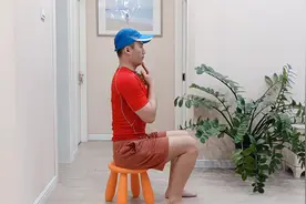 2节颈椎操，每天这样坚持锻炼10分钟，颈椎越来越舒服
