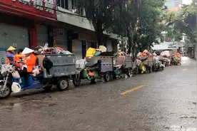 大雨过后的防城港，街道从混乱不堪，慢慢又变得干净整洁！视频封面