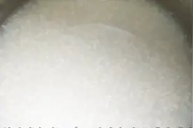 家里有剩米粥不要扔，加上面粉简单一做，全家吃几十年都不腻，香