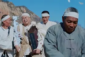 白老爷子一直吊着一口气，得知儿媳生了男娃，安详离世（7）视频封面
