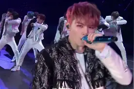 SEVENTEEN亮相2019MAMA5分钟刀群舞狂吸眼球，全程开麦飙高音