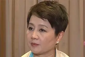 赌王为何78岁还能生子？四太一语道破真相，网友：不敢相信！视频封面
