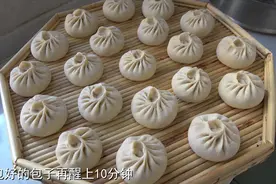 在家也能做大厨，猪肉包子这样调馅太好吃了，肉嫩多汁，太香了视频封面
