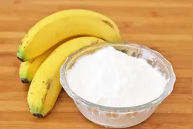 3根香蕉里加1碗糯米粉，简单一做，软糯香甜，比吃大鱼大肉还过瘾视频封面