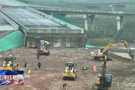 石家庄：石衡高速假期建设不停歇 坚守岗位保进度视频封面