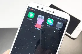 教你在手机锁屏时设置个小猪佩奇，只要有人碰你手机就跳出来视频封面