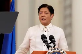 美防长到访菲律宾后，签驻军协议对抗中国？中方已严阵以待视频封面