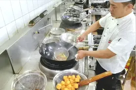 大厨状元哥教你做保定名菜总督豆腐，不一样的调味，不一样的美味