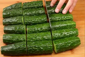 黄瓜最近火了，教你殿堂级别的做法，好看又好吃，真的太下饭了