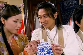 两个帮派为了抢客户，费尽心思打价格战，最后引发街头数人火拼视频封面