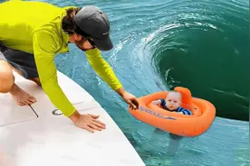 如果可爱的小孩不小心掉进了旋涡水滑梯？第一视角带你体验！